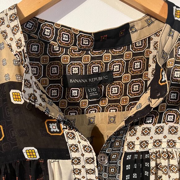 blouse - Picture 2 of 4